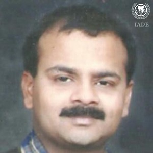 Dr. Vivek Gaur